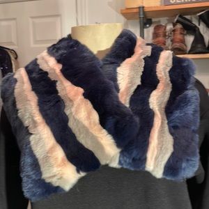 Rabbit fur collar